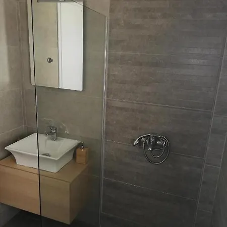 Comfortable Apartment Close To The Airport Spata  Exterior photo
