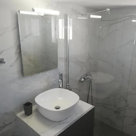Comfortable Apartment Close To The Airport Spata  Exterior photo