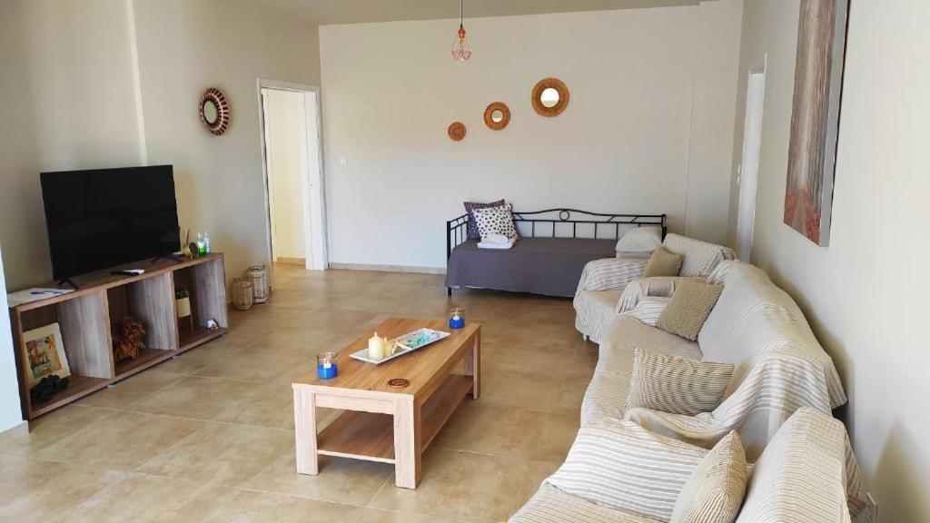 Comfortable Close To The Airport