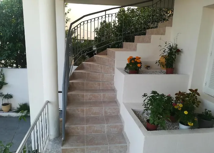 Comfortable Apartment Close To The Airport